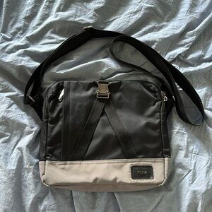 LIKE NEW Tumi Crossbody